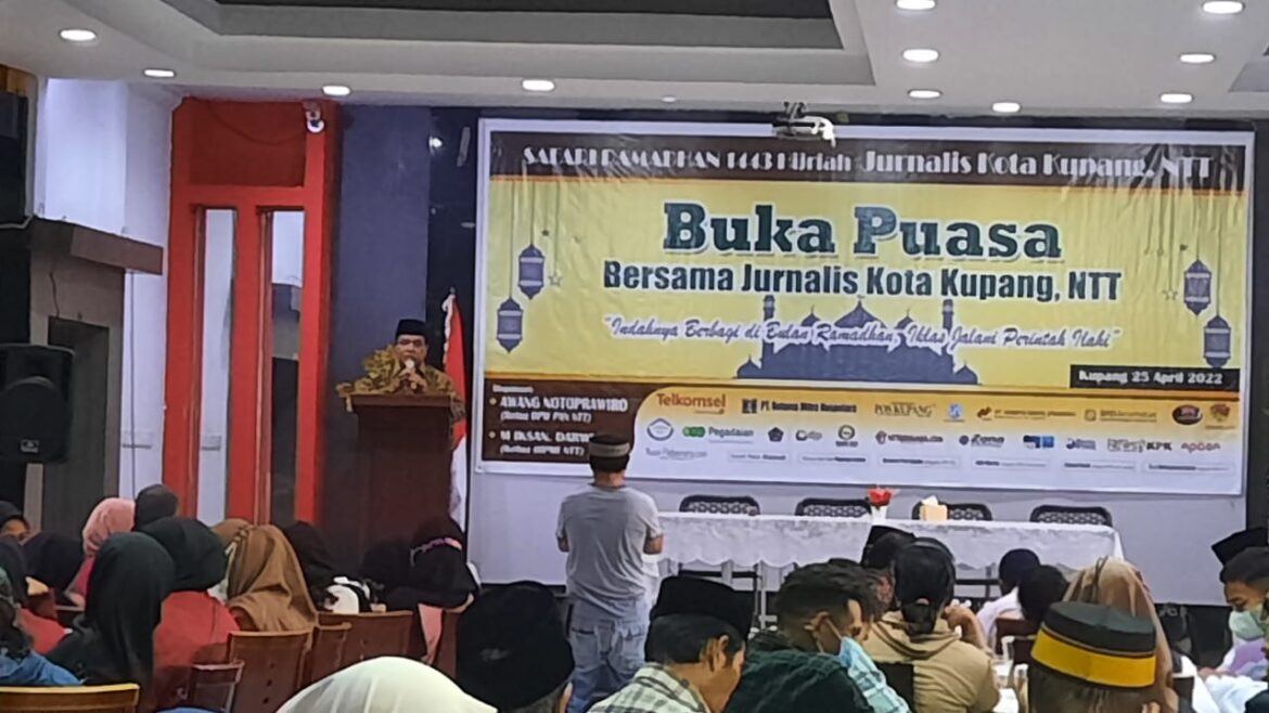 Ketua PWNU NTT Sebut Berbagi Itu Bagian Dari Ibadah Kepada Allah