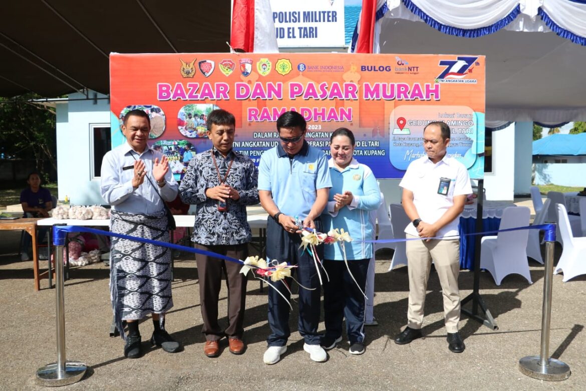 Lanud El Tari Gelar Bazar dan Pasar Murah Jelang Idul Fitri