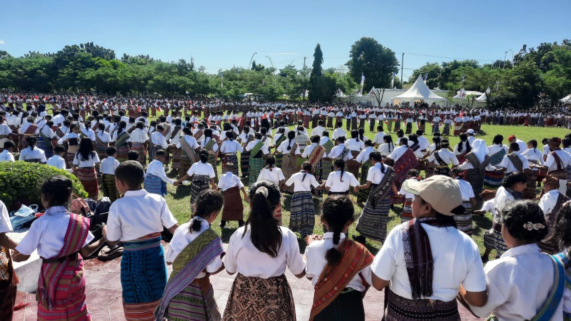 2.770 Pelajar di Kupang Pecahkan Rekor MURI Tarian Lufut di Dua Momen Penting Ini