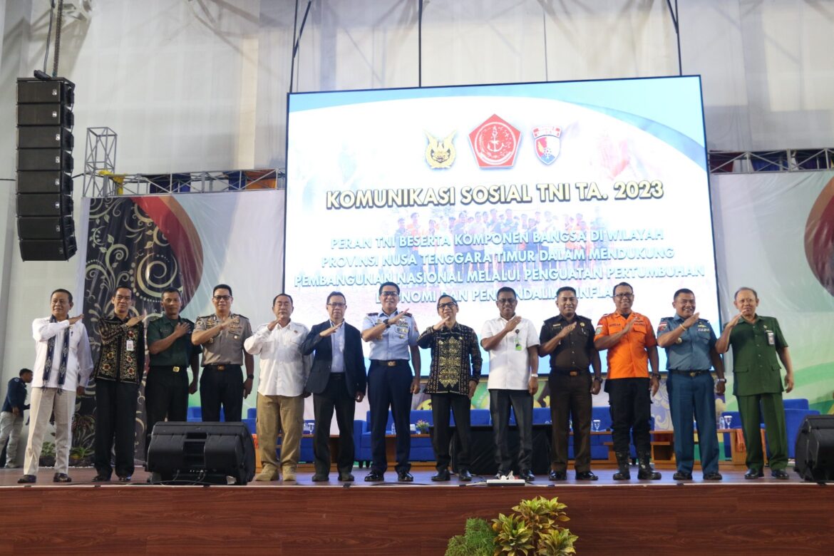 Buka Kegiatan Komunikasi Sosial 2023 Penjabat Gubernur NTT Ingatkan Hal Penting Ini