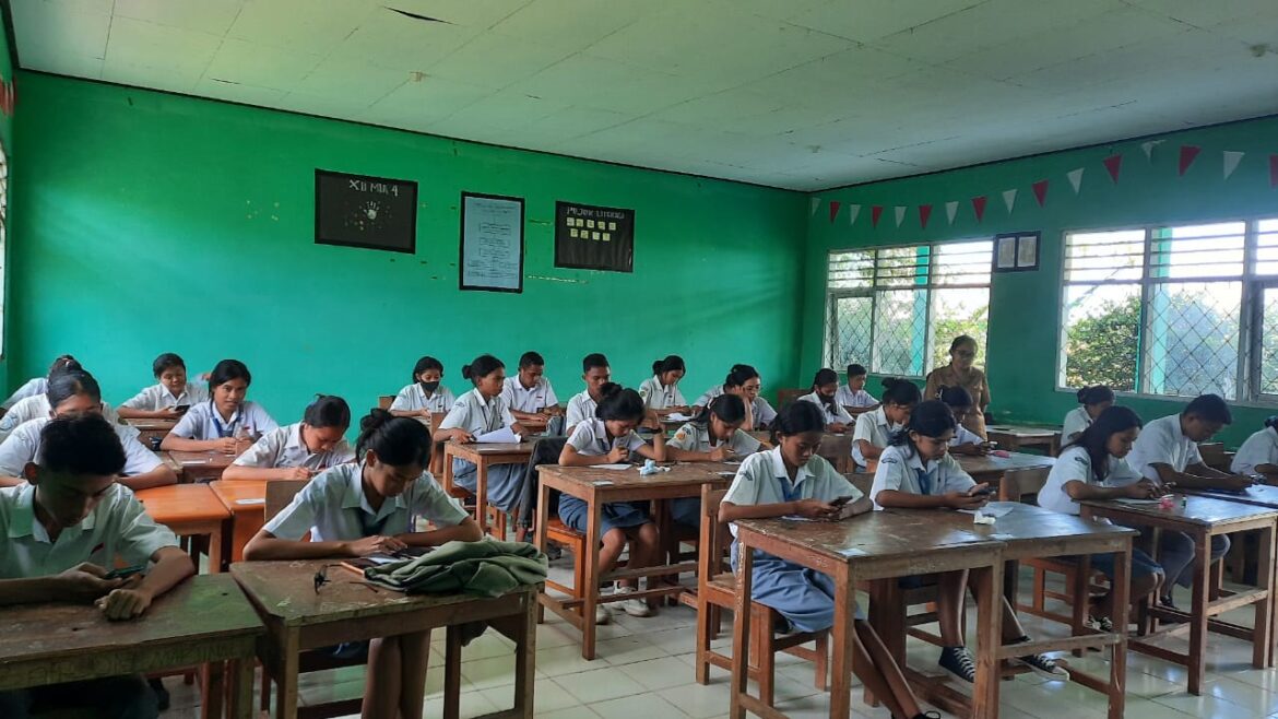 SMAN 9 Kupang Mulai Terapkan Ujian Sekolah Dengan Sistem CBT