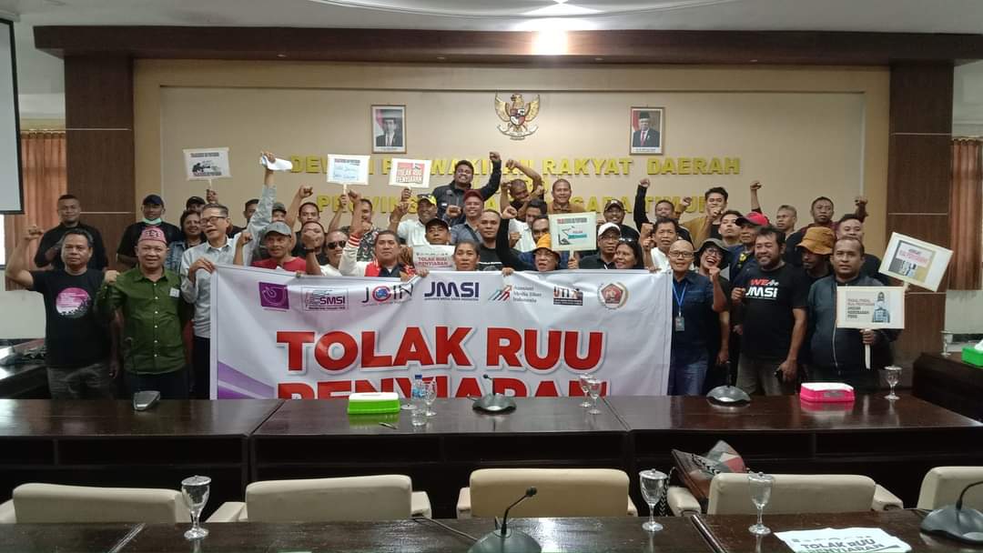 Gelar Aksi Demo di Kupang, Puluhan Jurnalis NTT Desak DPR RI Hentikan Pembahasan RUU Penyiaran