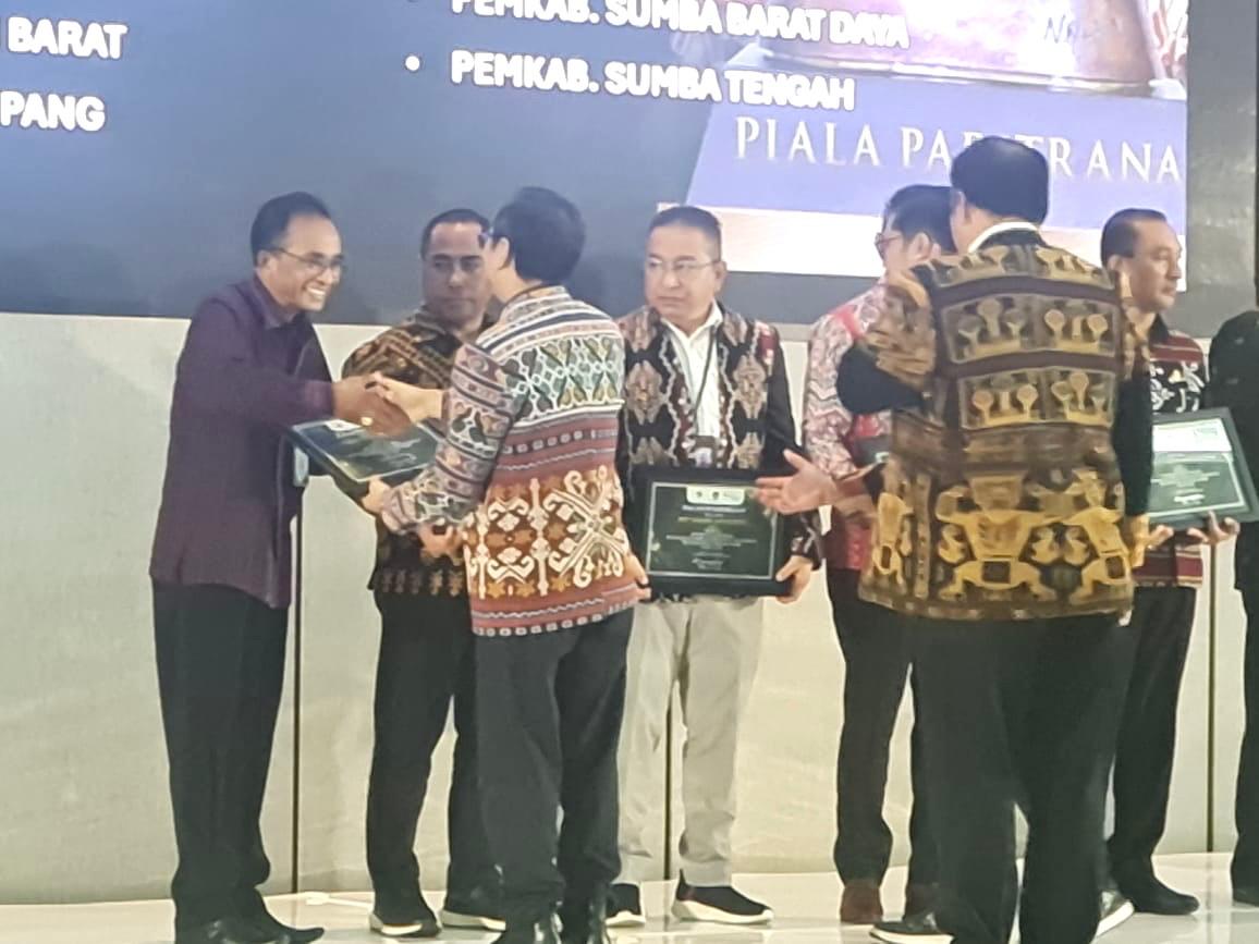 KSP Kopdit Swasti Sari Raih Penghargaan PARITRANA Award 2023